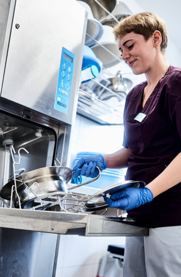 医院、治疗和康复中心以及养老院,疗养院